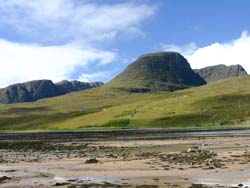 Loch Kishorn am Ende der tollen Pa- und Spitzkehrenfahrt