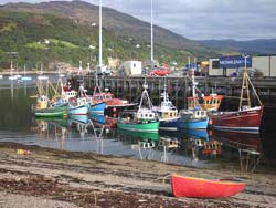 Hafenansicht in Ullapool
